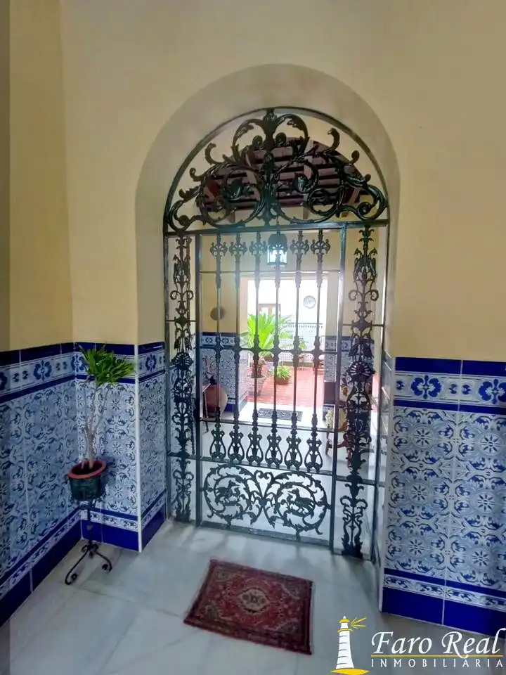Detached homes for sale in Sanlúcar de Barrameda  with Terrace