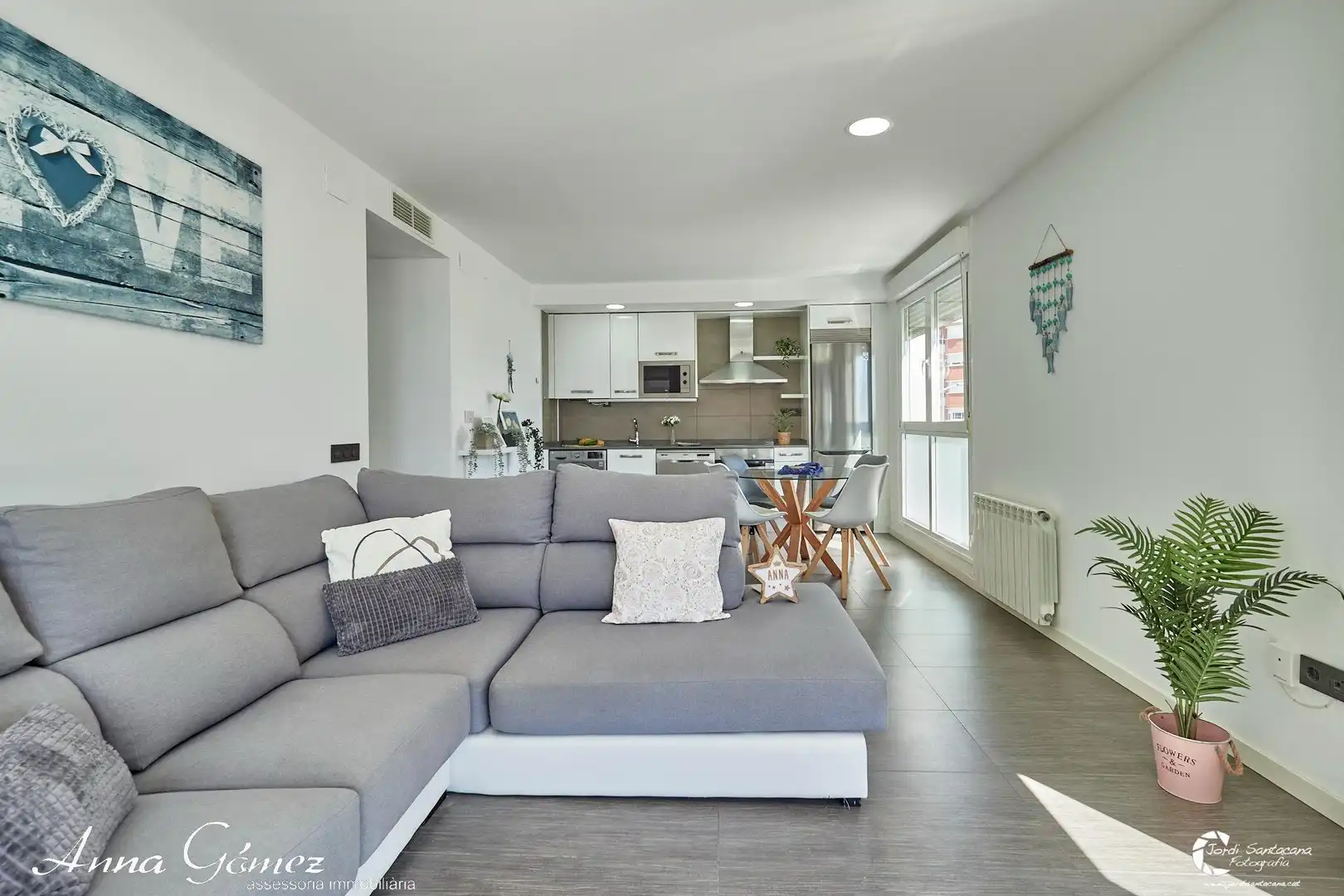 Living room of Flat for sale in Calafell  with Heating and Community pool