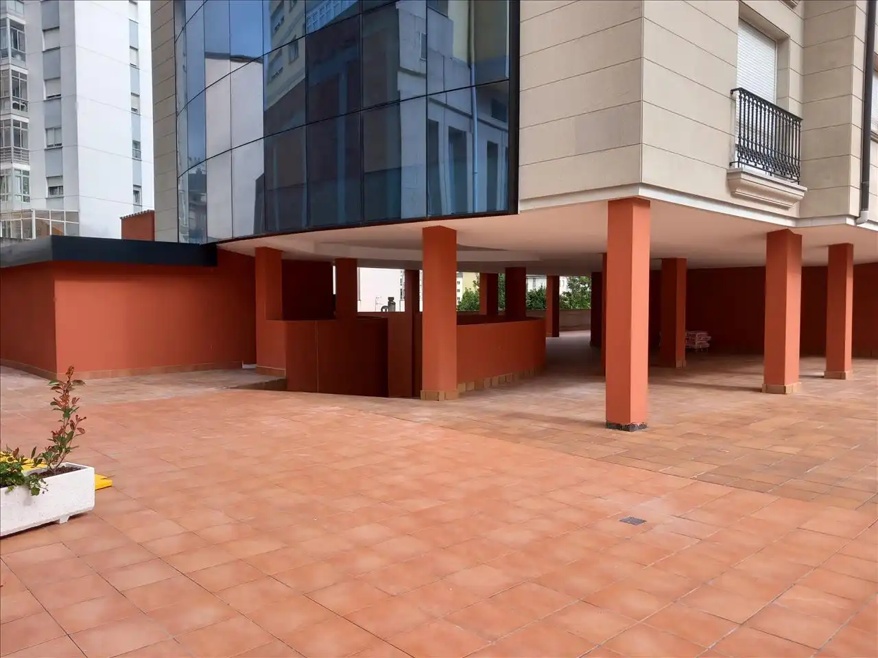 Vista exterior de Piso en venta en Lugo con Trastero