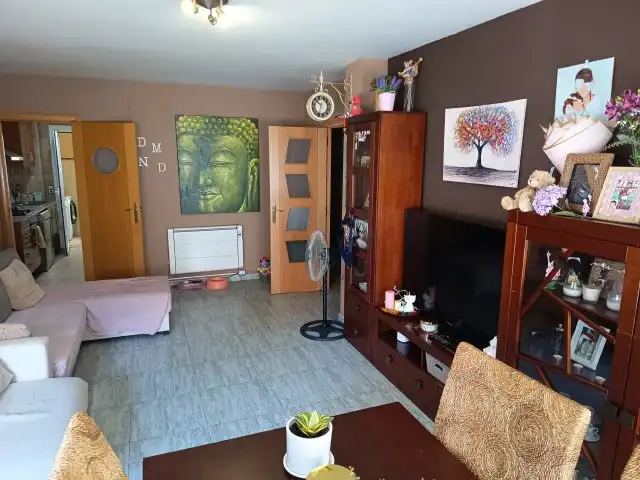 Sala de estar de Piso en venta en Esparreguera con Calefacción, Terraza y Horno