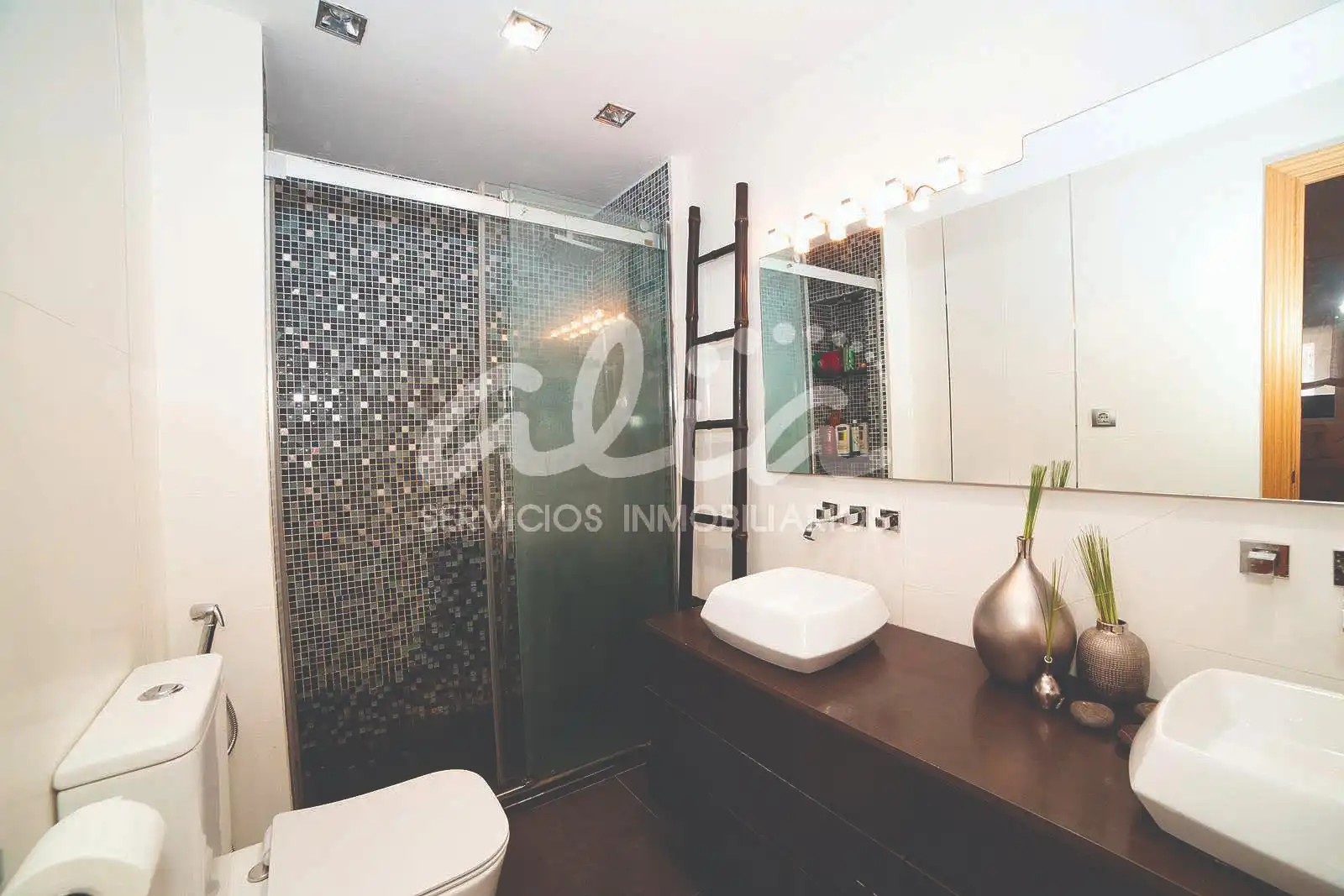 Baño de Piso en venta en San Martín de la Vega con Aire acondicionado, Calefacción y Parquet