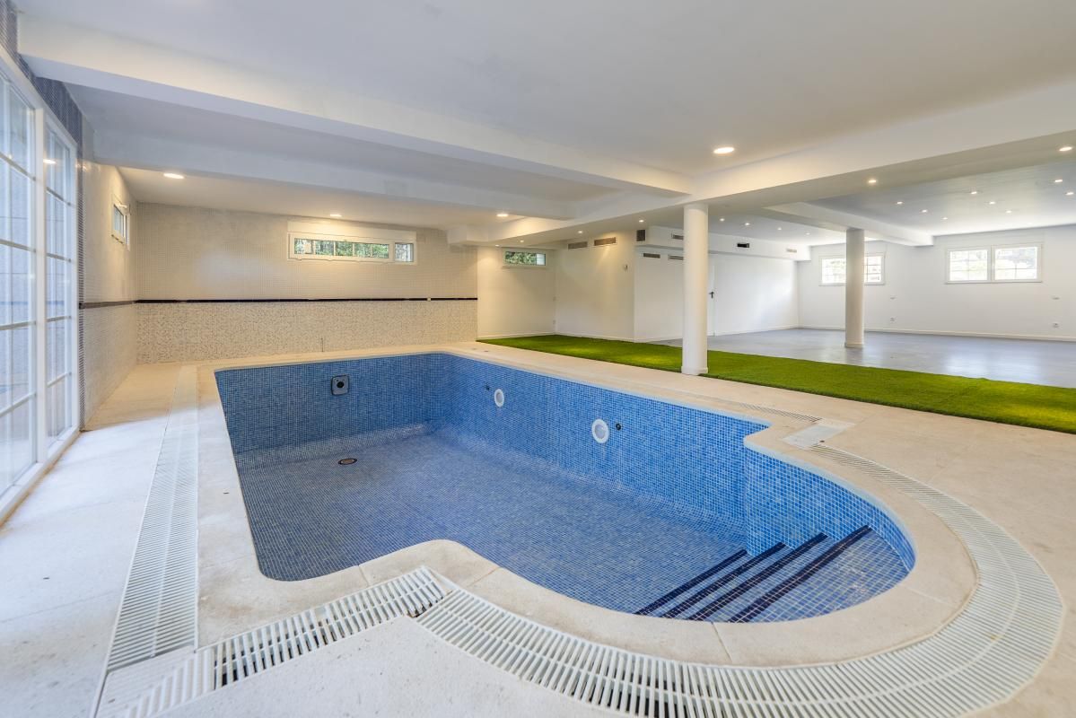 Swimming pool of House or chalet for sale in El Escorial  with Air Conditioner, Private garden and Terrace