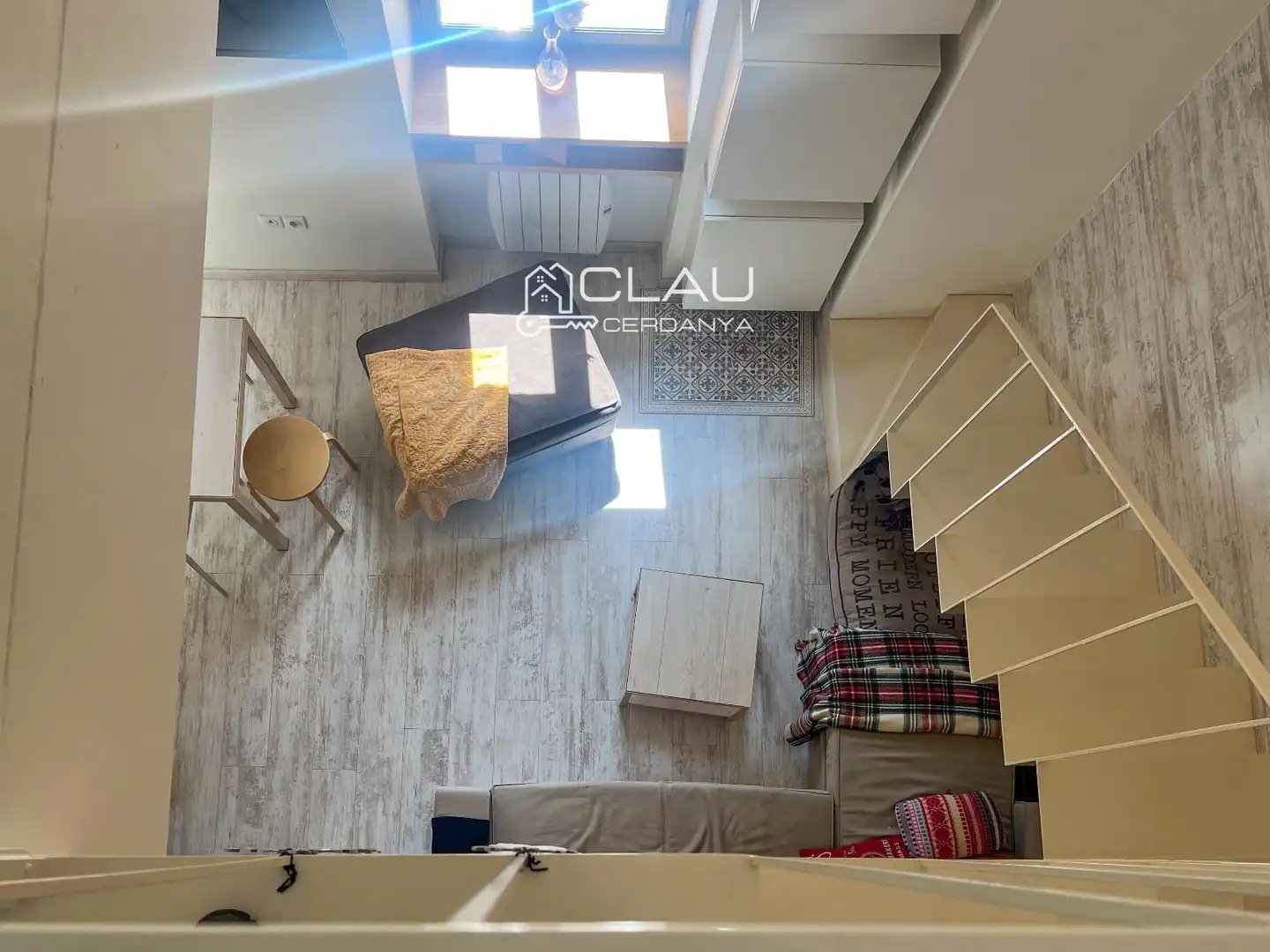 Attic for sale in Roussel, 6, Bourg - Madame