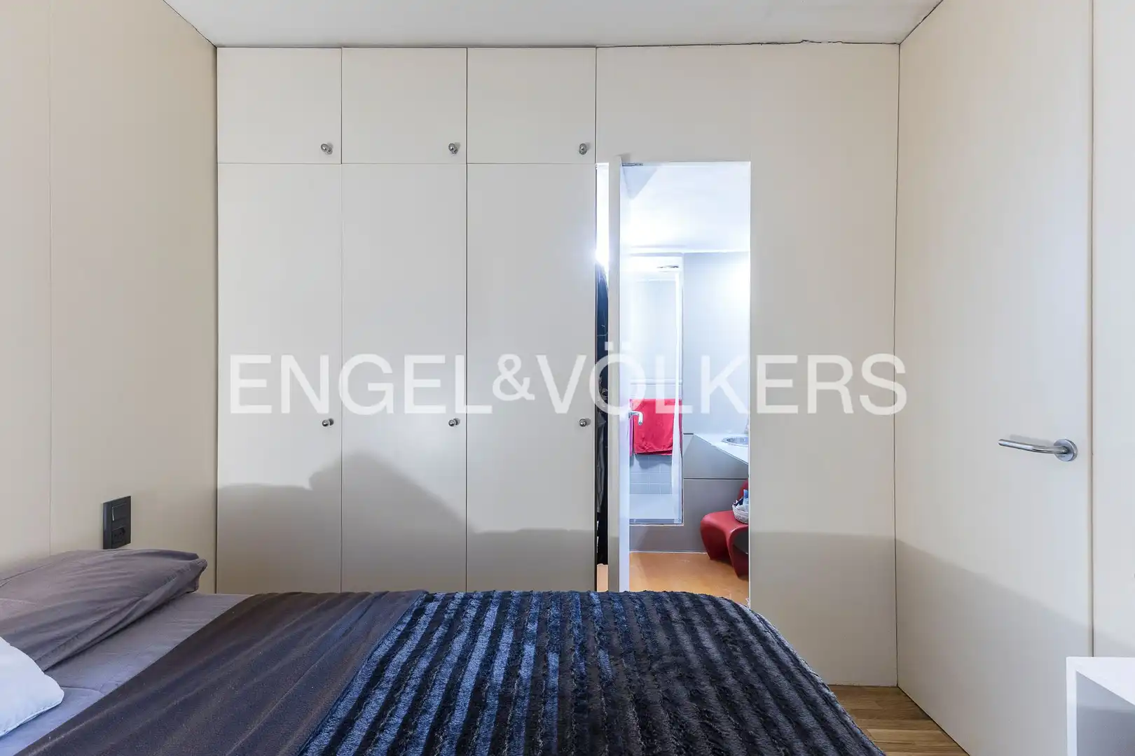 Schlafzimmer von Maisonette zum Verkauf in Barcelona mit Heizung und Parkett