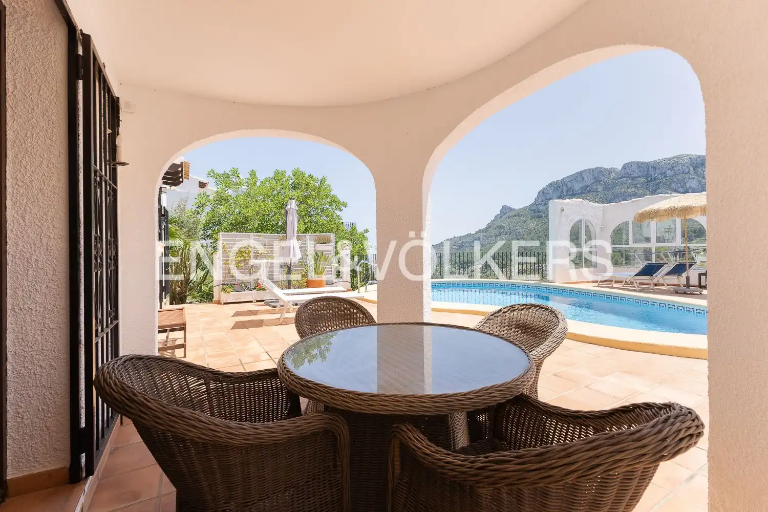 Terraza de Casa o chalet en venta en Dénia con Calefacción, Jardín privado y Piscina
