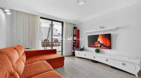 Foto 5 de Apartamento en venta en Rafael Puig Liuvina, Playa de las Américas, Arona