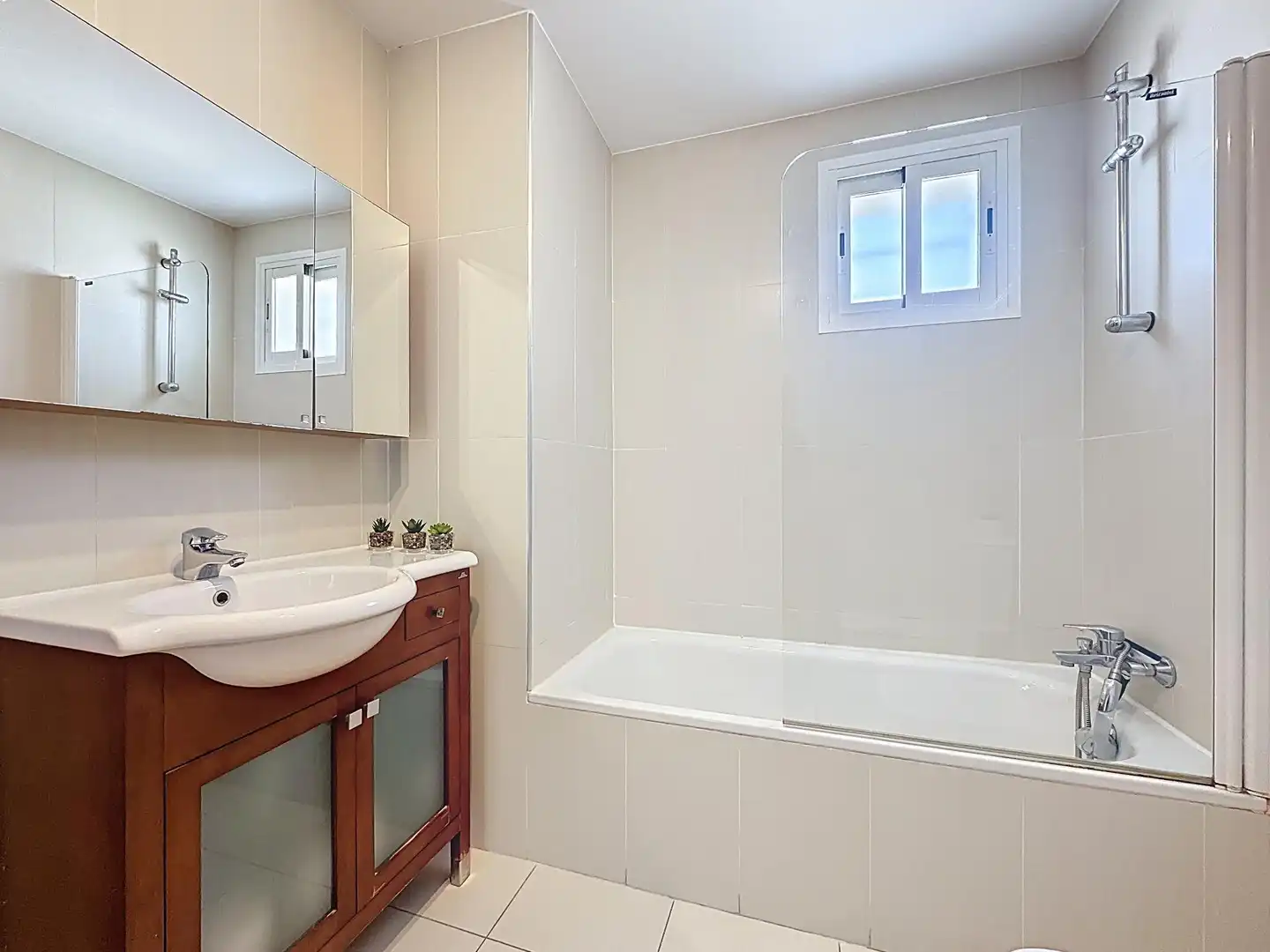 Casa bifamiliare con piscina in vendita a Paseo Del Mediterraneo, imagen 28