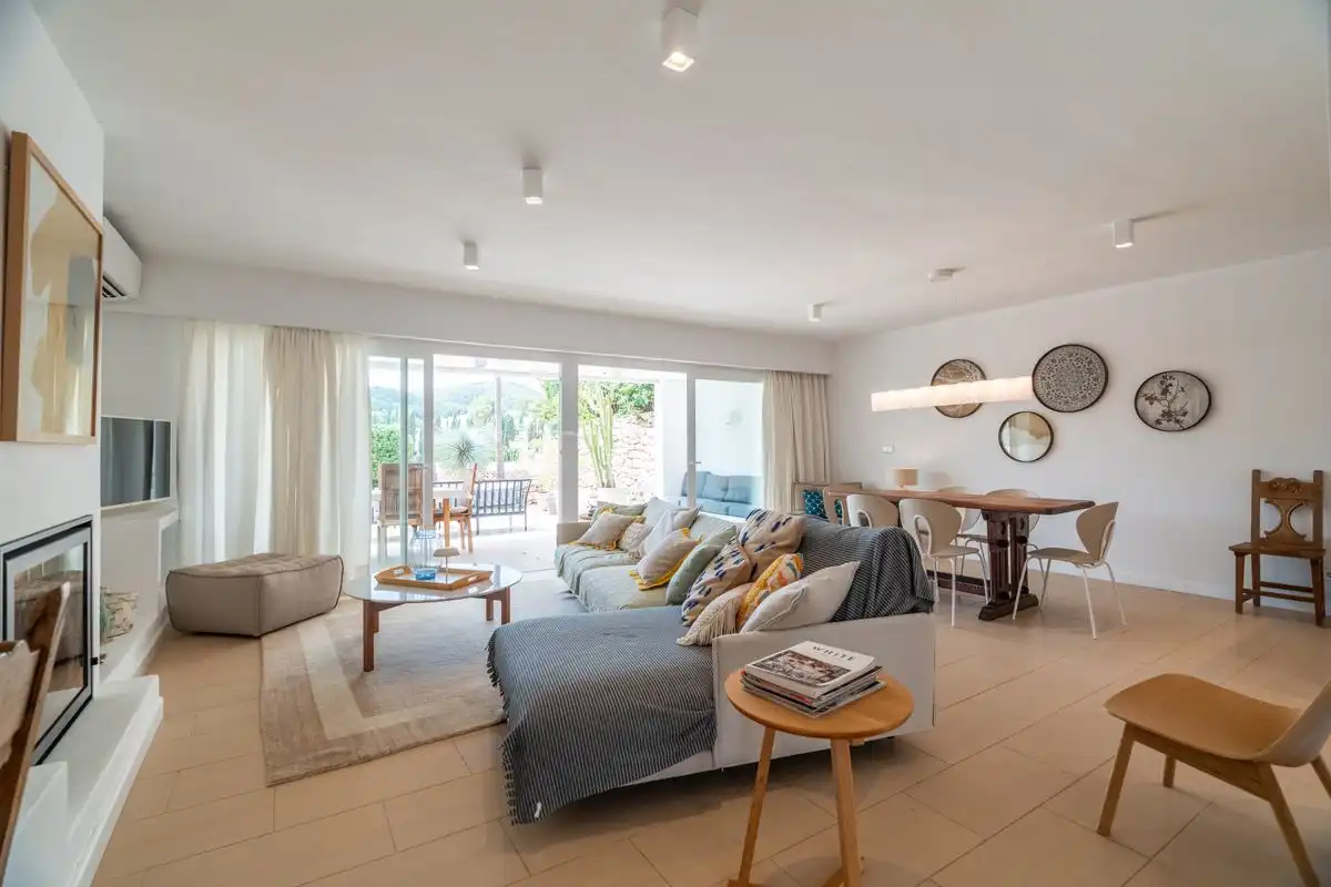 Casa a schiera con terrazza in vendita a Carrer París, imagen 16