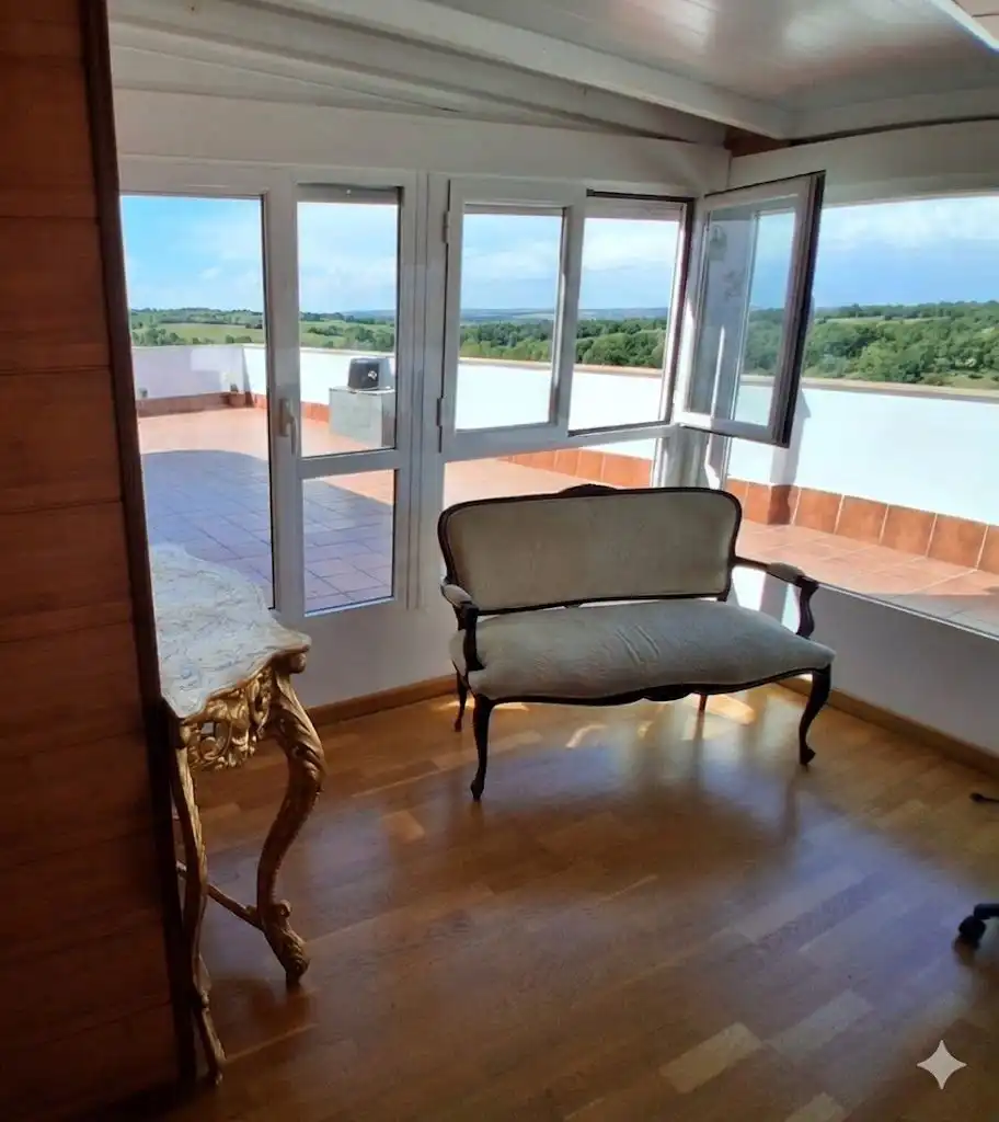 Sala d'estar de Pis en venda en Albacete amb Aire condicionat, Jardí privat i Terrassa