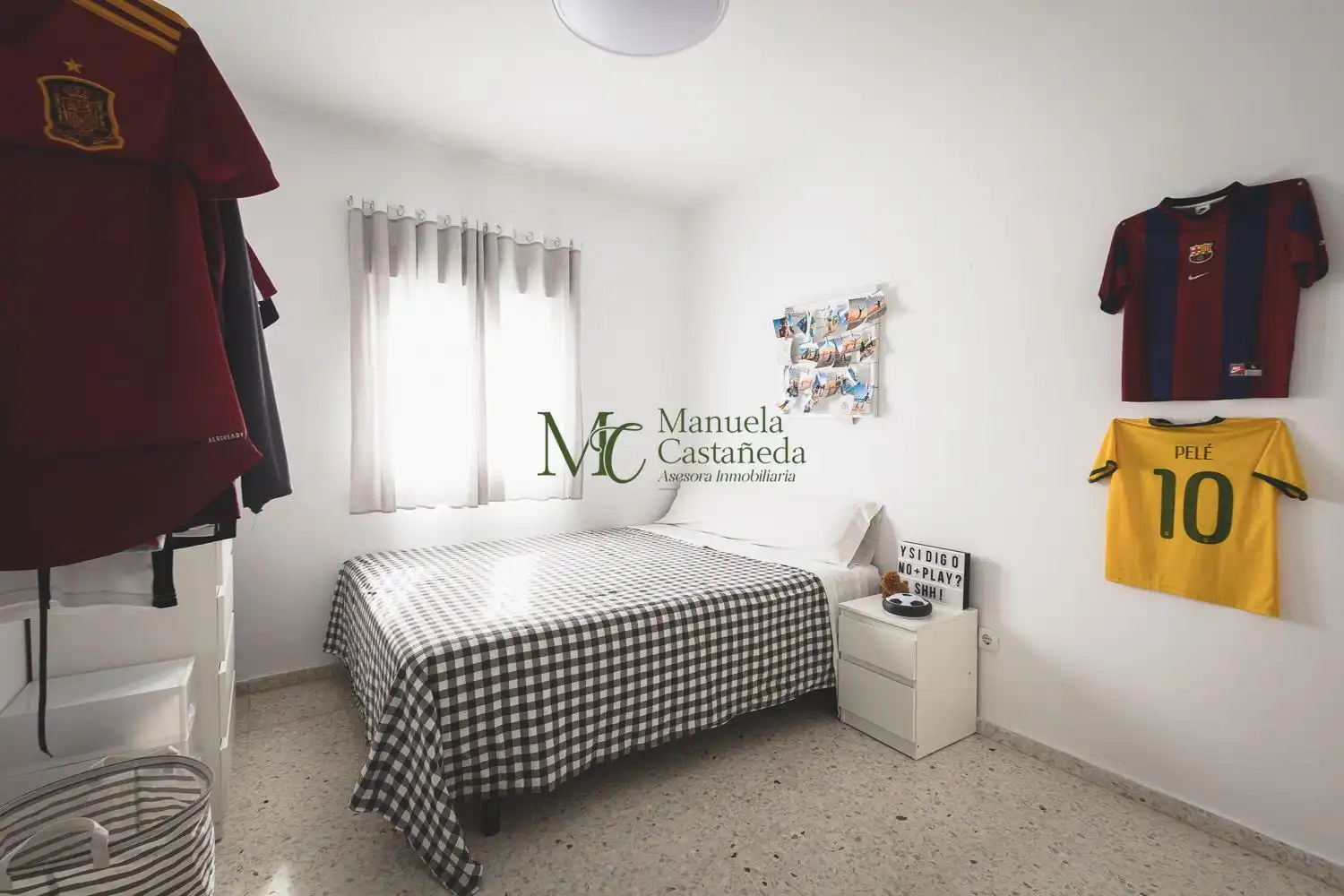 Dormitori de Casa o xalet en venda en Mérida amb Aire condicionat, Terrassa i Traster