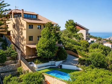 Casa amb piscina en venda a Avinguda del Puig d'en Boronet
