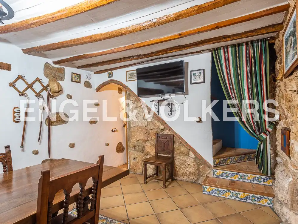 Casa o xalet en venda en Sierra Engarcerán amb Calefacció, Terrassa i Moblat