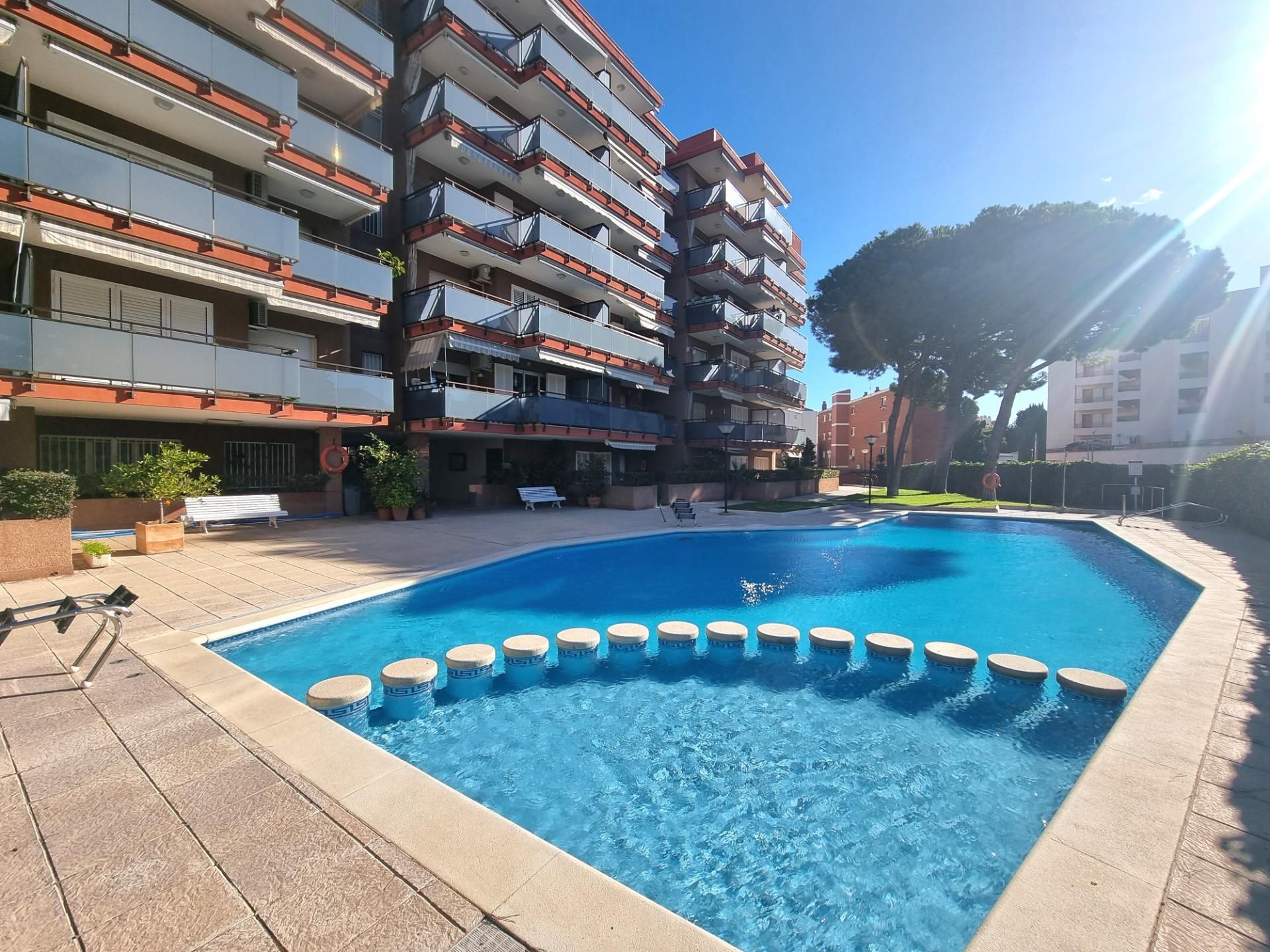 Swimming pool of Flat for sale in Torredembarra  with Private garden, Terrace and Storage room