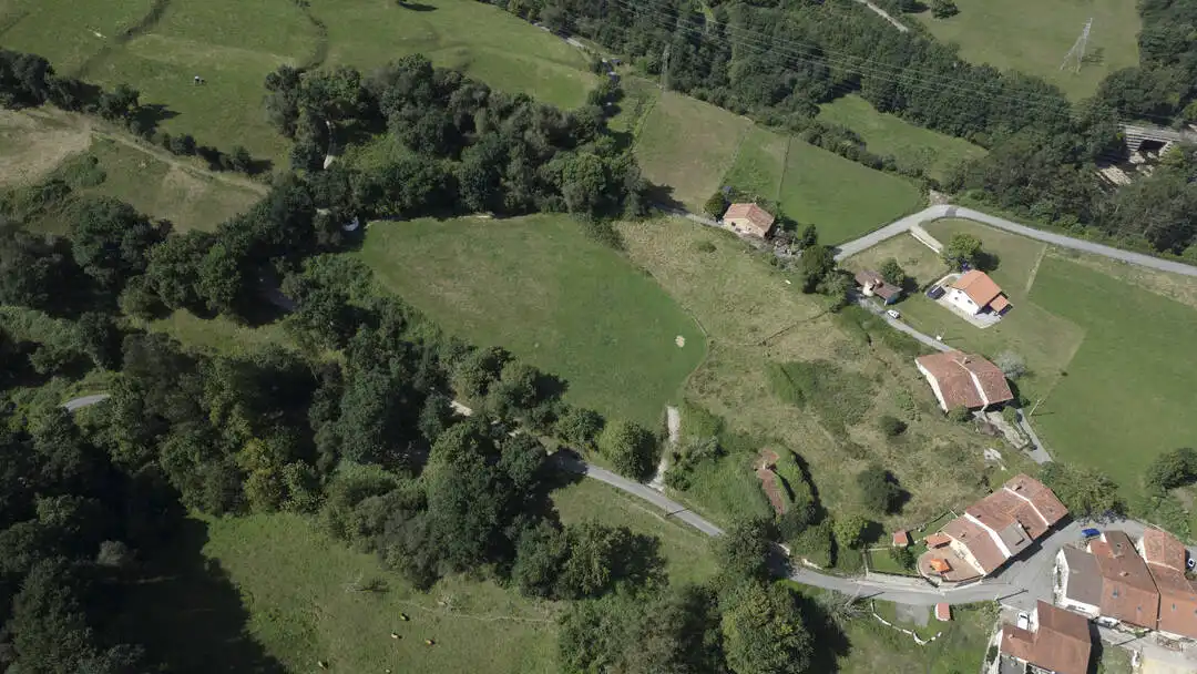 Residential land for sale in Llanucas, imagen 4
