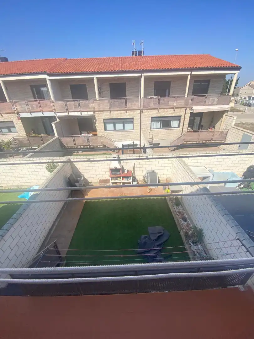 Terraza de Casa adosada en venta en Cintruénigo con Calefacción, Jardín privado y Terraza