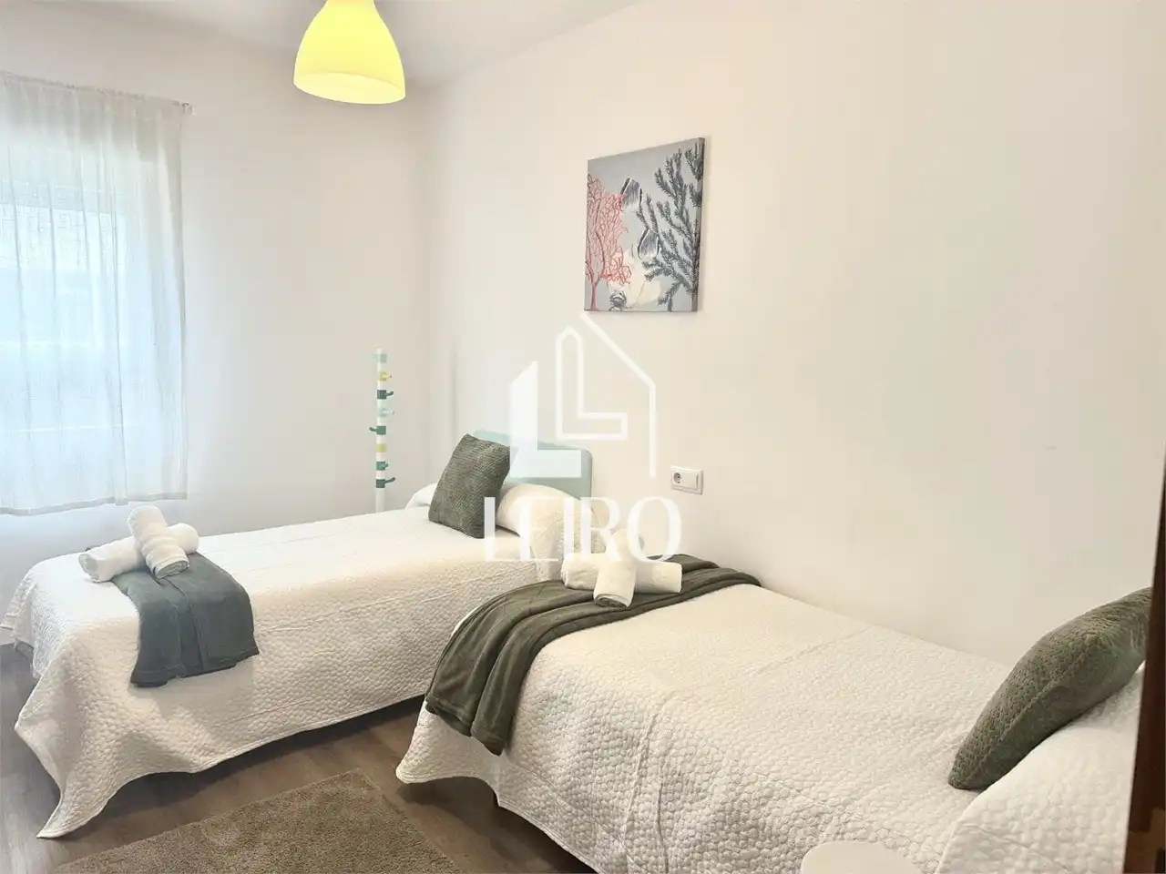 Dormitori de Casa o xalet en venda en Sanxenxo amb Calefacció, Terrassa i Traster