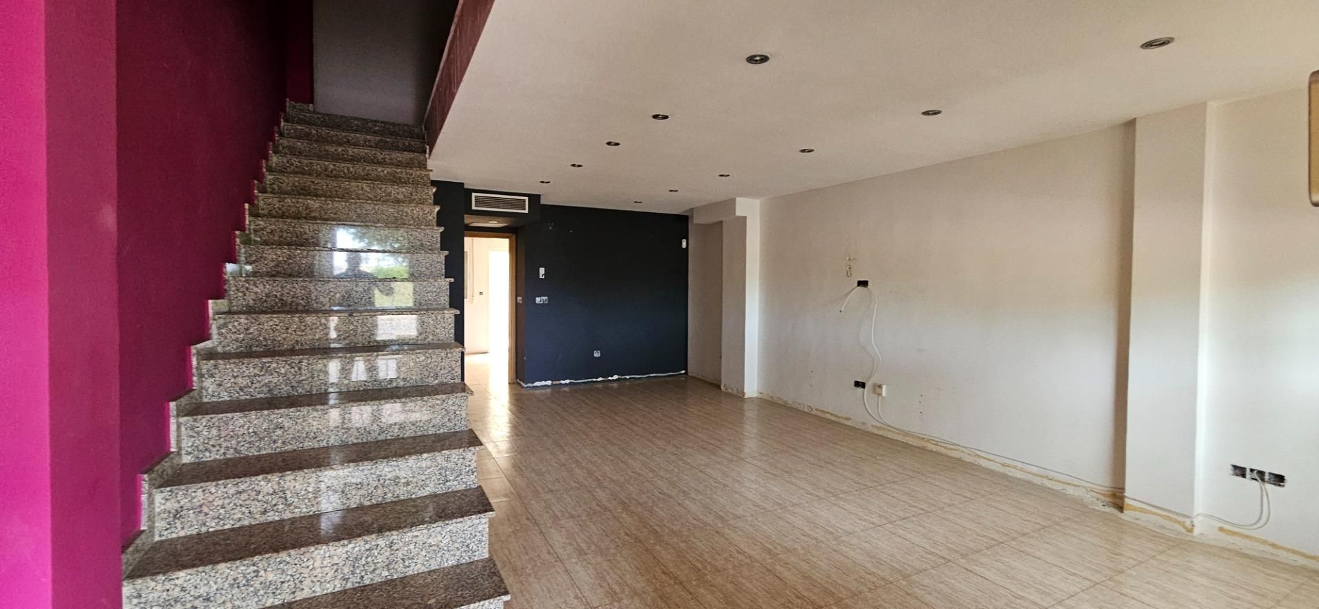 Casa adosada en venda en  Murcia Capital amb Terrassa, Traster i Balcó