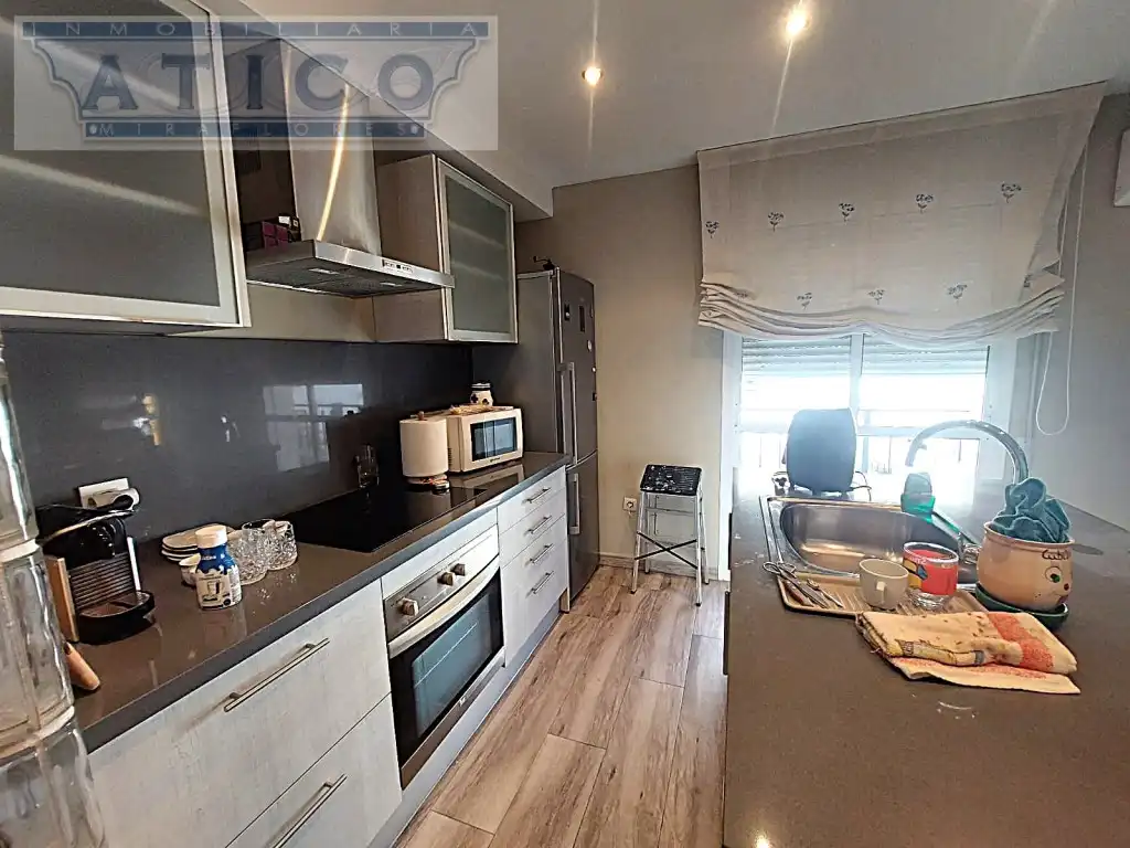 Kitchen of Houses for sale in Sevilla  with Air Conditioner and Terrace