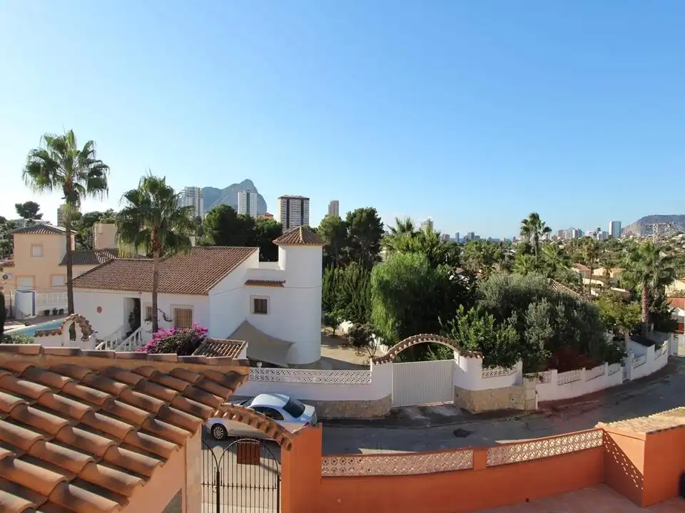 Villa con piscina in vendita a Carrió - La Merced - Los Pinos, imagen 19