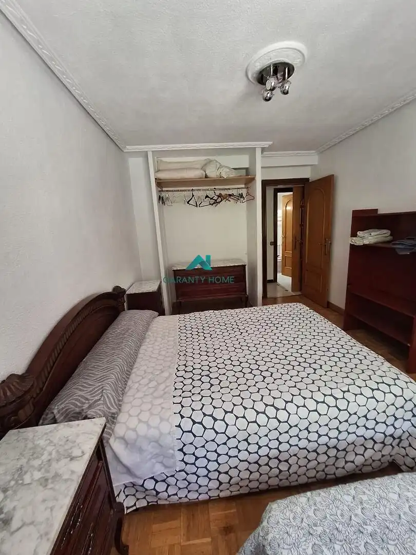 Schlafzimmer von Wohnung zur Miete in Alcorcón