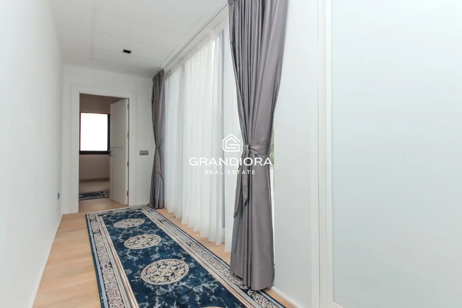 Casa o xalet en venda a Via Augusta, Llevant