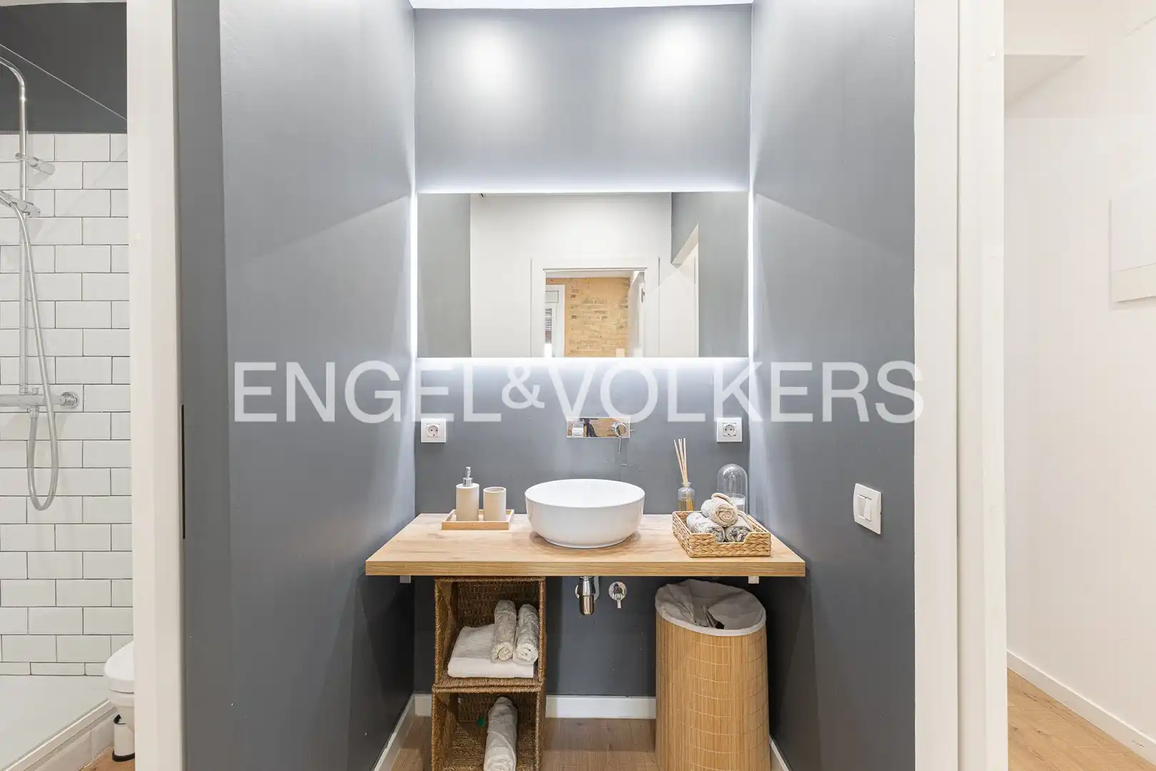 Baño de Piso en venta en Barcelona con Calefacción, Parquet y Balcón