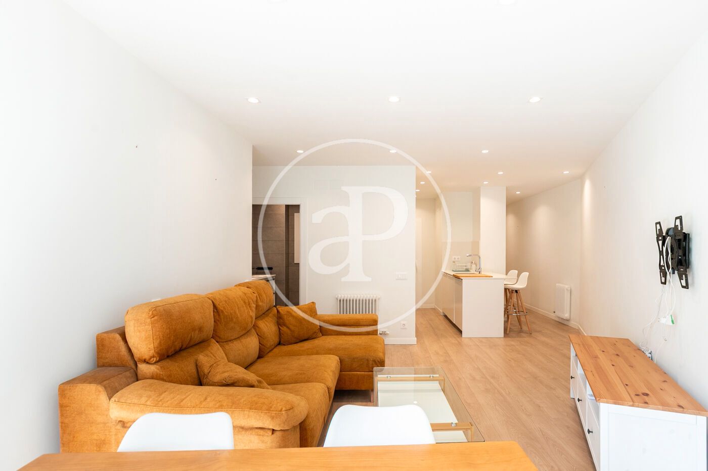 Living room of Flat to rent in  Barcelona Capital  with Air Conditioner, Heating and Furnished