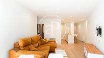 Living room of Flat to rent in  Barcelona Capital  with Air Conditioner, Heating and Furnished