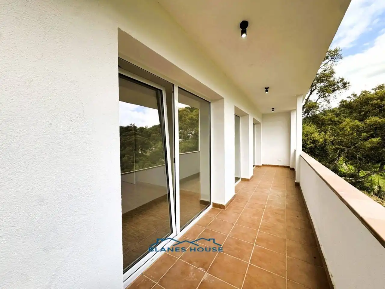Terrassa de Casa o xalet en venda en Maçanet de la Selva amb Jardí privat, Terrassa i Alarma
