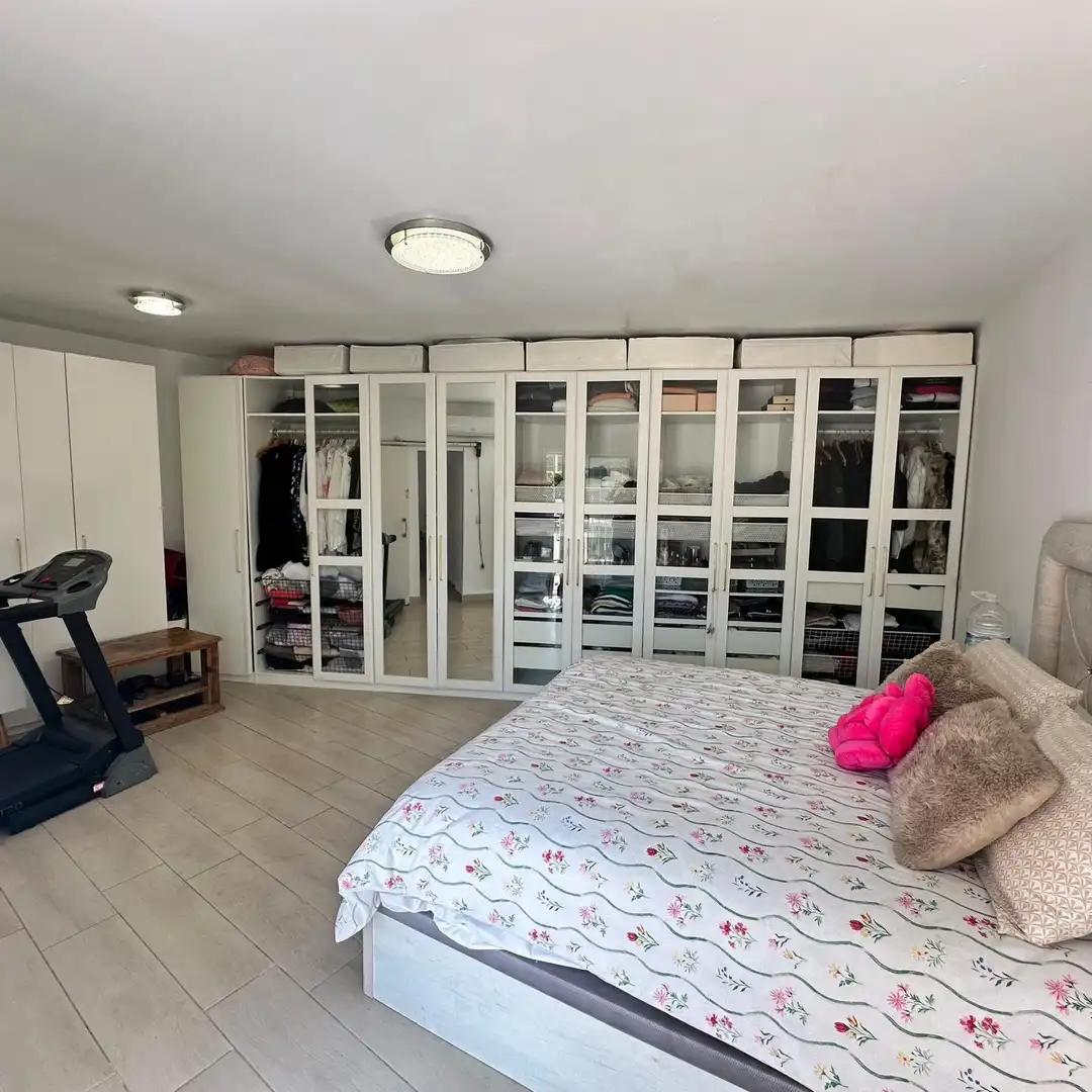 Habitación de Piso en venta en La Línea de la Concepción
