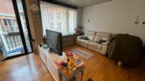 Living room of Flat for sale in Zestoa  with Furnished, Oven and Washing machine