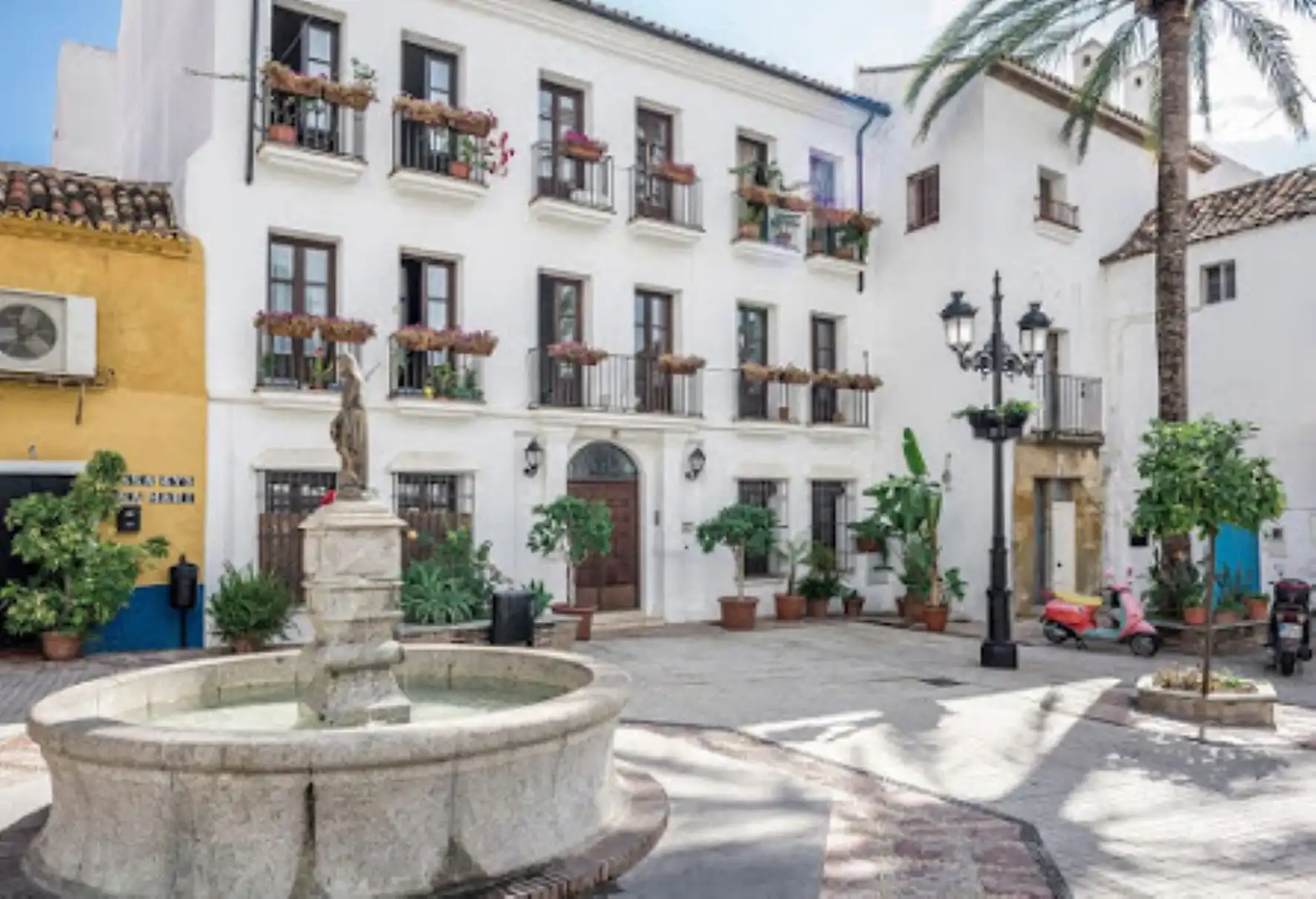 Exterior view of Duplexes for sale in Marbella  with Air Conditioner, Parquet flooring and Furnished