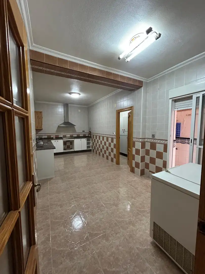 Kitchen of Houses for sale in Molina de Segura