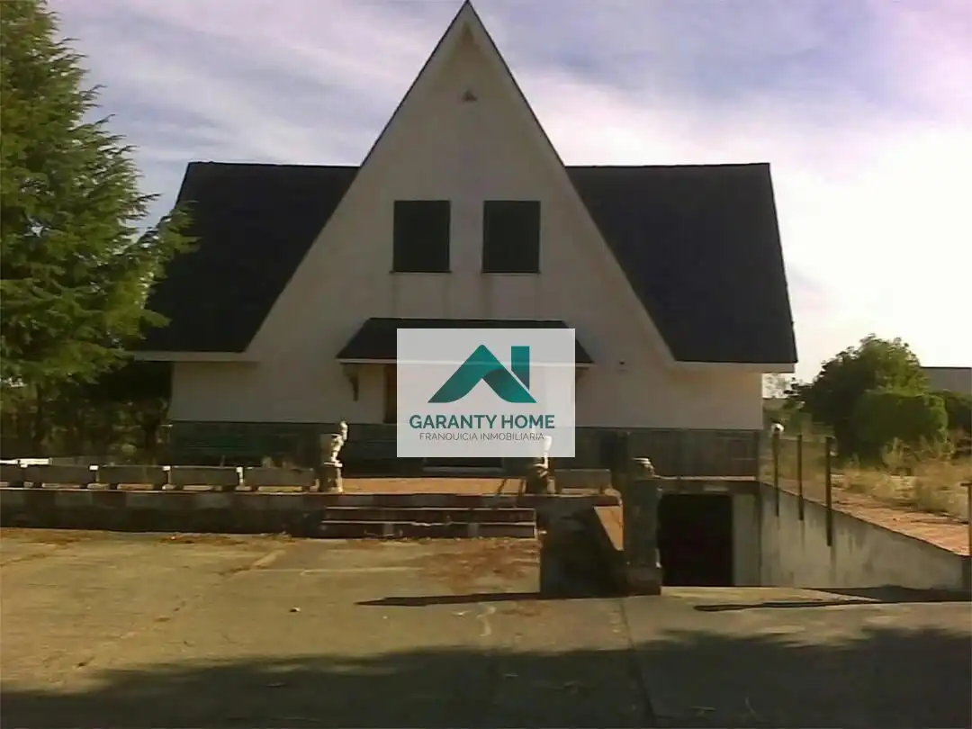 Exterior view of Houses for sale in Serrada  with Heating
