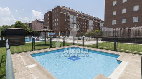 MAGNIFICO PISO EN URBANIZACION PRIVADA CON PISCINA EN ALCALA DE HENARES