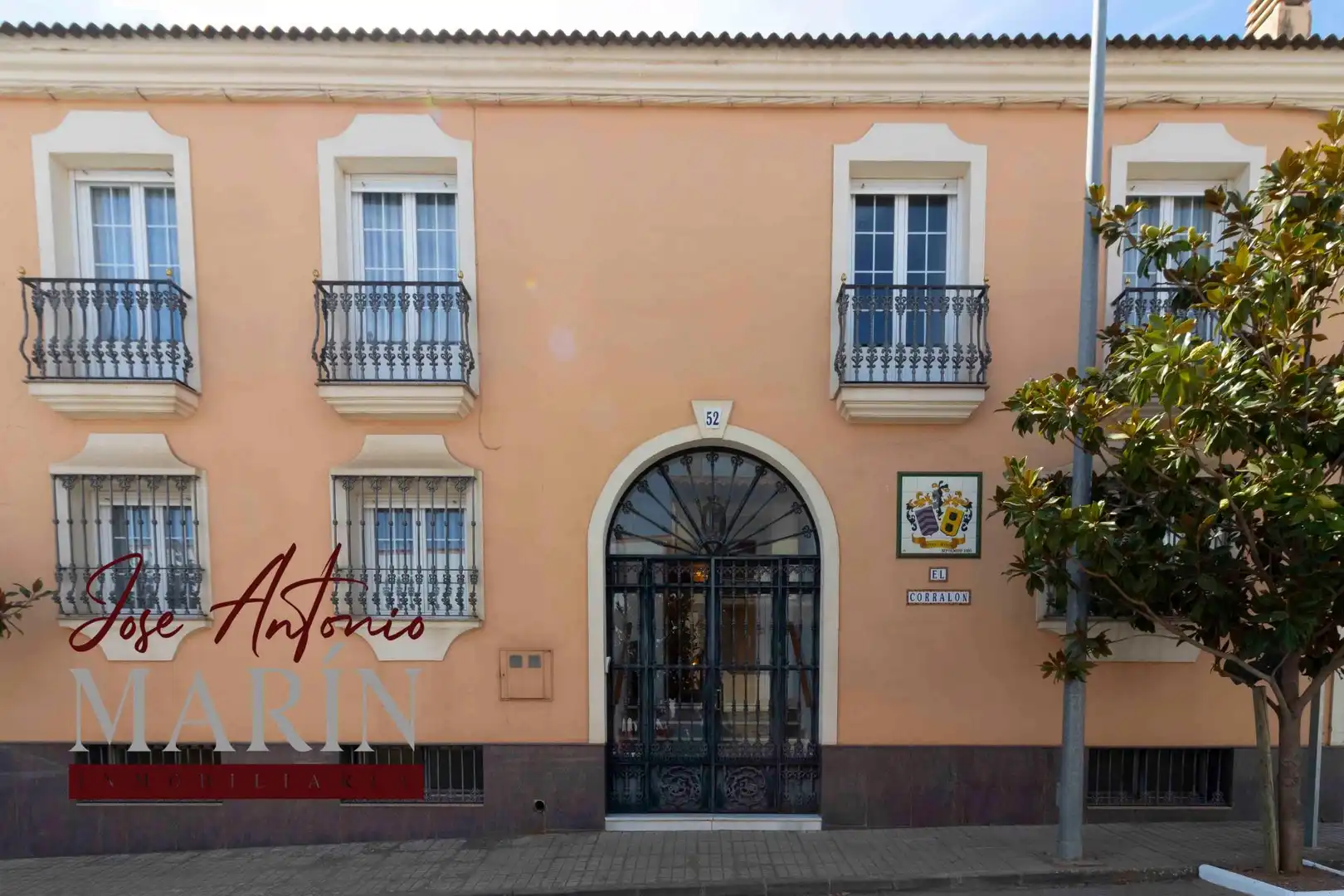 Vista exterior de Casa o chalet en venta en Salvatierra de los Barros con Aire acondicionado, Terraza y Trastero