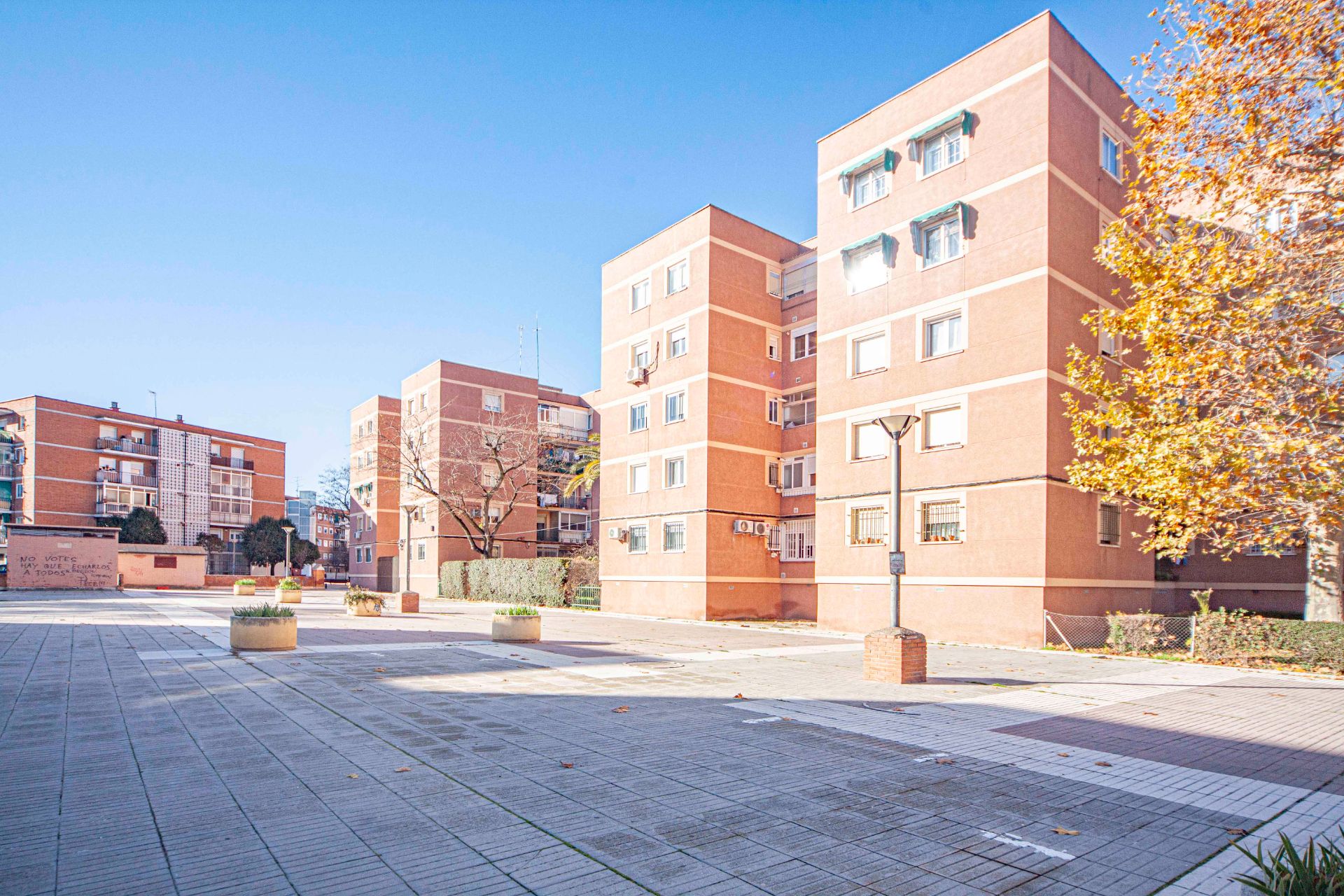 Vista exterior de Pis en venda en Leganés amb Calefacció, Parquet i Traster