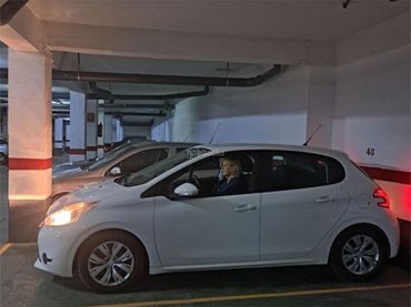Einzelparkplatz zum Verkauf in Calle de Torres 14