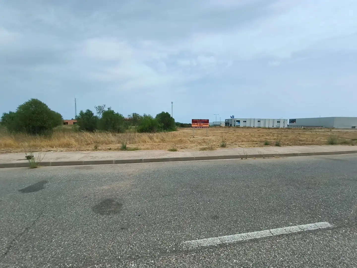Terrenos y solares en venta en Danuvi 17, imagen 3