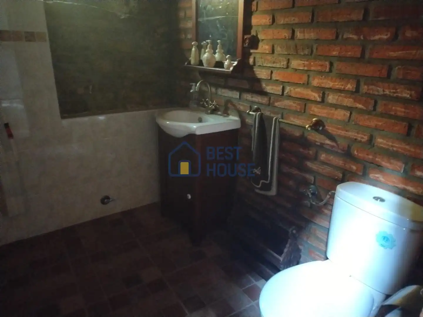 Baño de Casa o chalet en venta en Boñar con Jardín privado