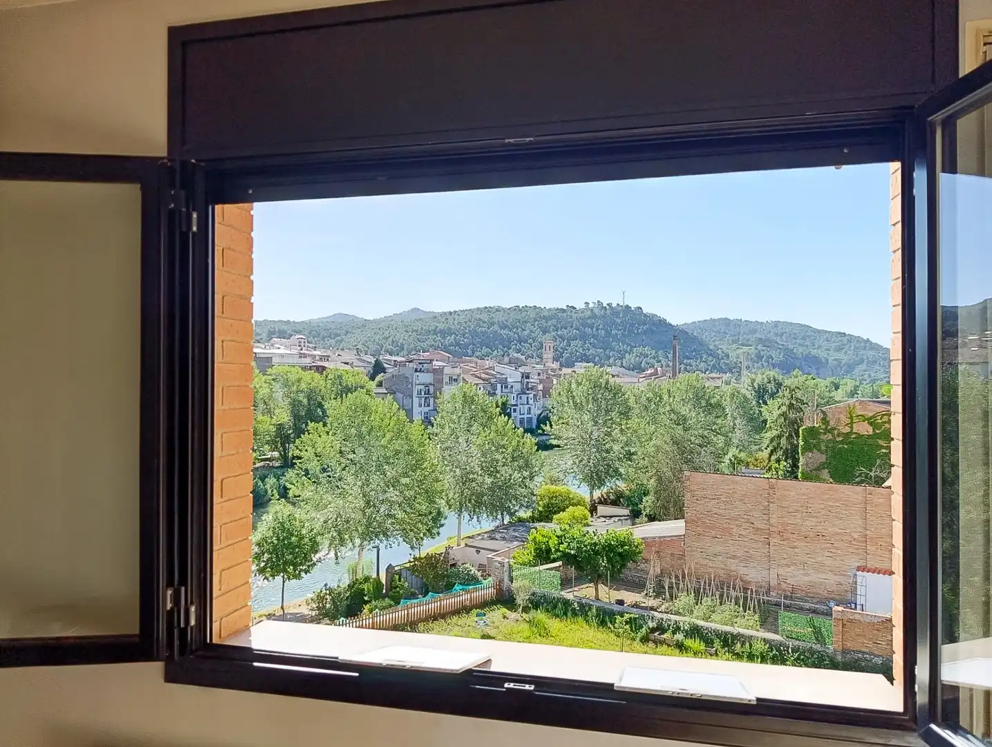 Balcony of Flat for rent in Sallent  with Heating, Storage room and Oven