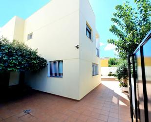 Vista exterior de Casa o xalet en venda en Sierra Engarcerán amb Aire condicionat