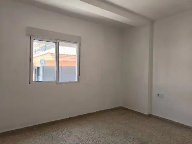 Dormitori de Pis en venda en Náquera