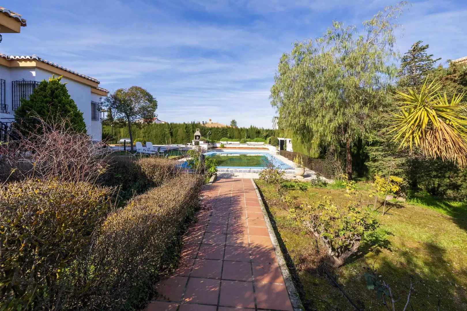 Chalet con piscina en venta en Calle Lindaraja, imagen 57