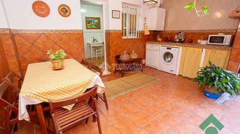 Foto 2 de Casa adosada en venta en Urbanización el Anteojo, San Bernabé, Algeciras
