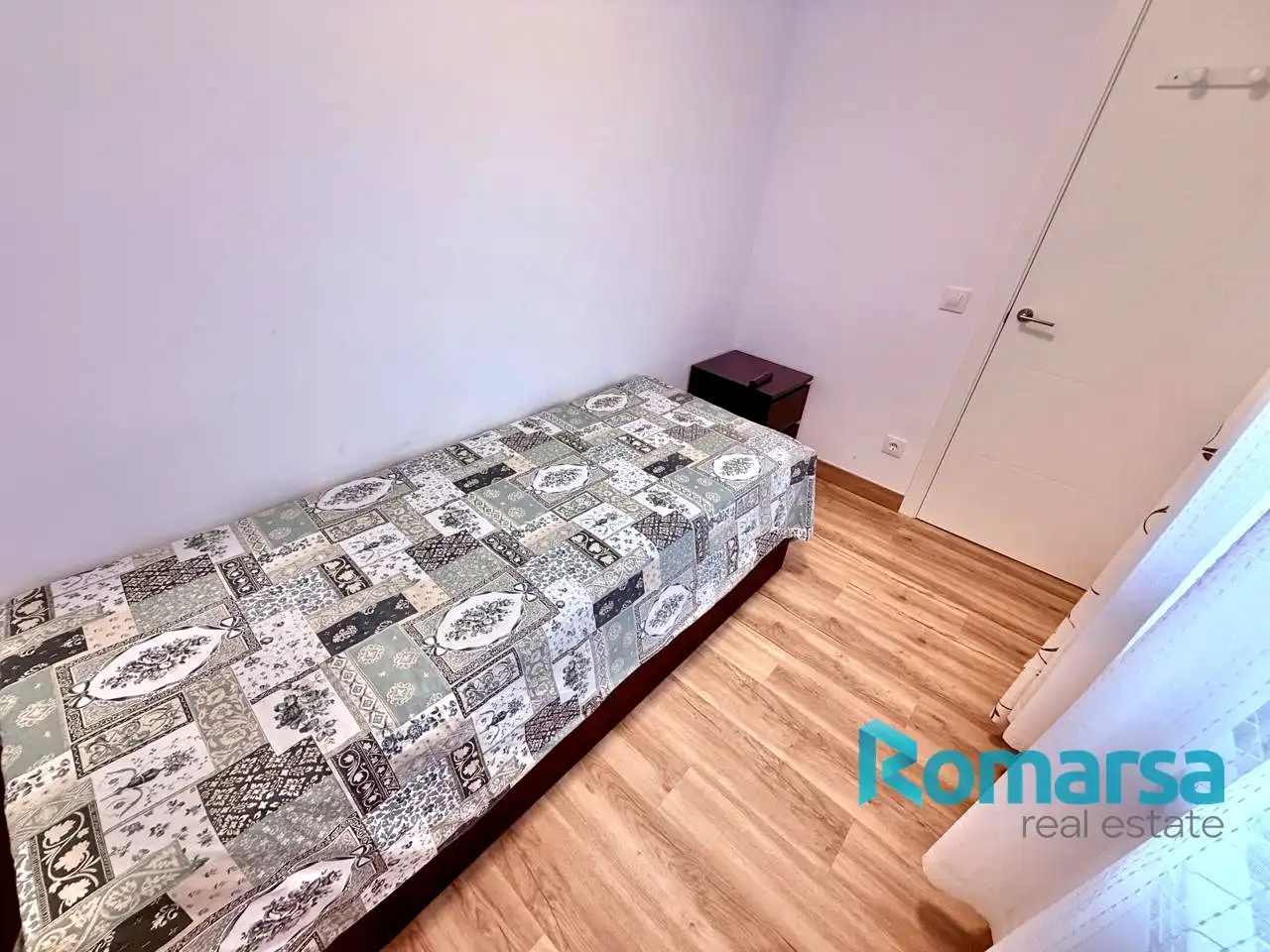 Bedroom of Flat for sale in Ávila  with Heating, Terrace and Furnished