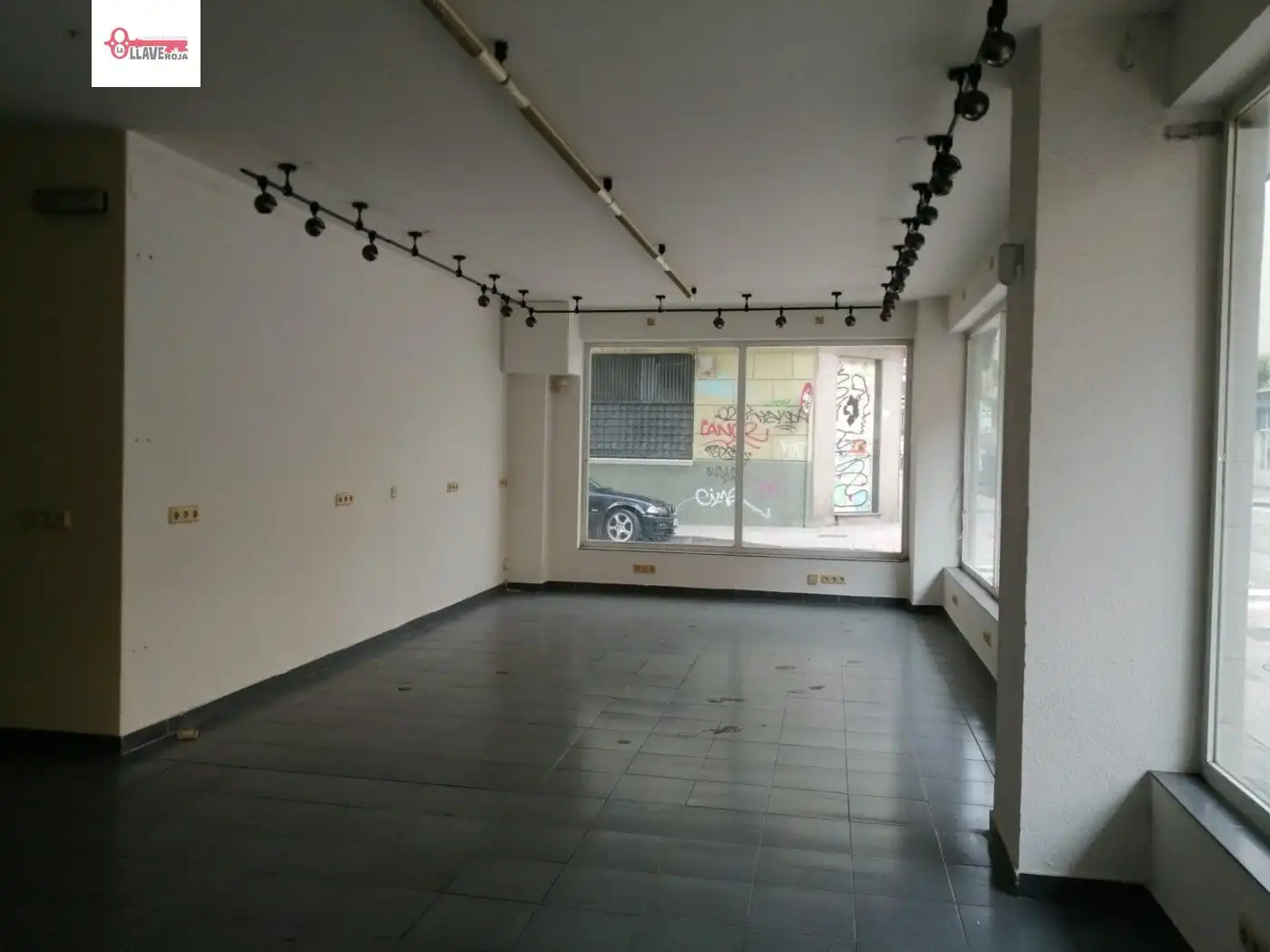 Local comercial en venta en Calle DIEGO LAINEZ, imagen 4