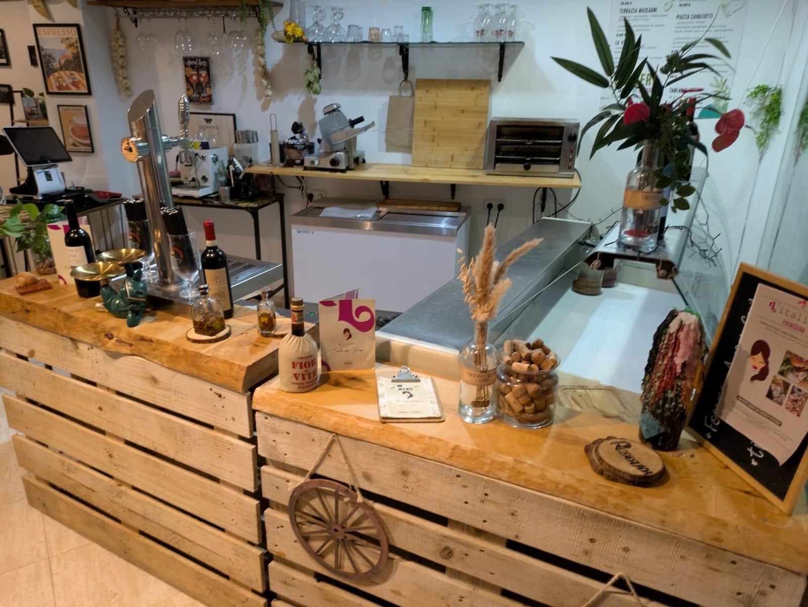 Local de alquiler en Aiguadolç - Sant Sebastià