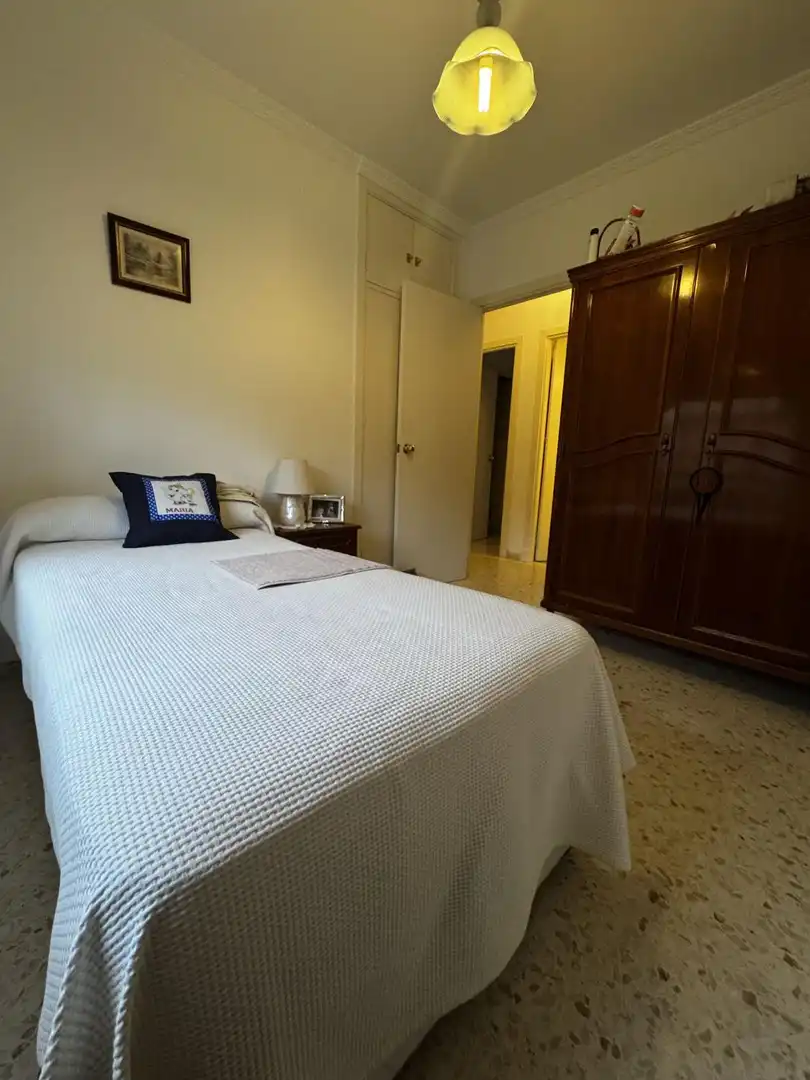 Dormitori de Casa adosada en venda en Jerez de la Frontera amb Aire condicionat, Calefacció i Terrassa