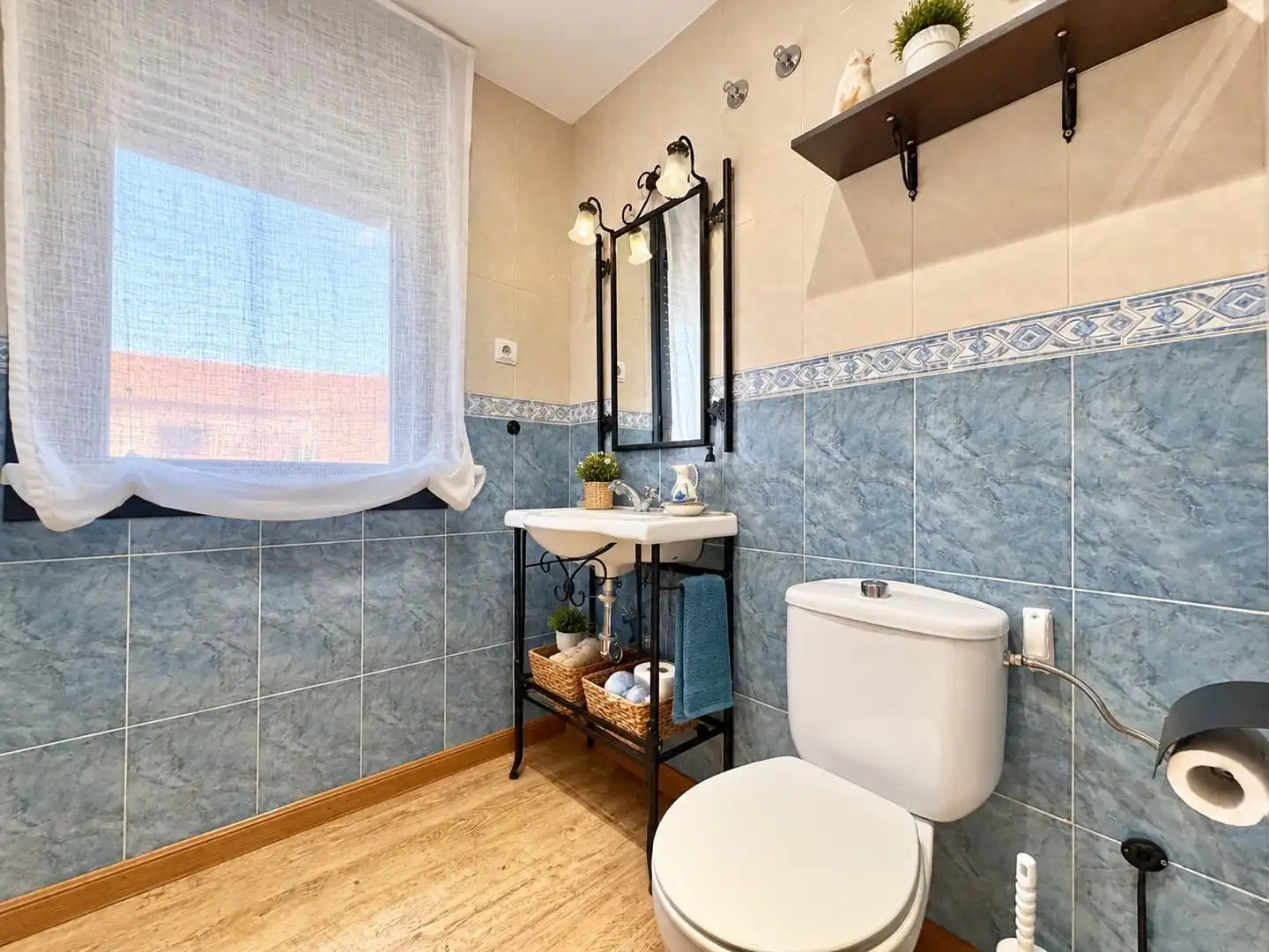 Bathroom of Detached homes for sale in Seseña  with Air Conditioner, Heating and Private garden